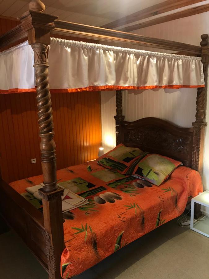Bed and Breakfast Le Jean Robert Салази Экстерьер фото